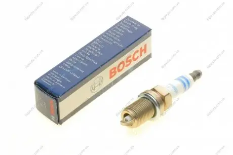 Свеча зажигания FR7DPPE PLUS PLATIN 0,7mm +24 VOLVO; HYUNDAI; KIA; TOYOTA BOSCH 0242235749