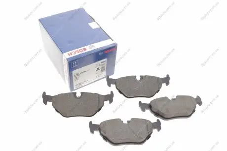 Тормозные колодки задние BMW E30,E36, E34 (518,520,525,530,540), E32 BOSCH 0986469960 (фото 1)
