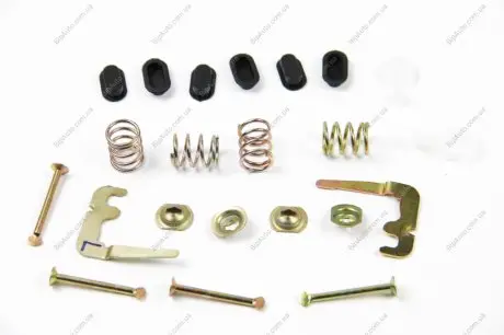 Монтажный комплект барабанных колодок FORD TRANSIT V184 2000- BSG BSG 30-260-007 (фото 1)