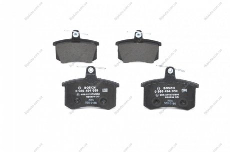 Тормозные колодки дисковые задние AUDI 80/A4/100/A6/A8 BOSCH 0986494059 (фото 1)