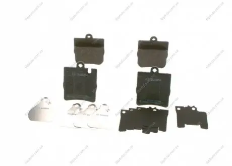 Тормозные колодки дисковые задние DB C203 E210 2000- BOSCH 0986494022