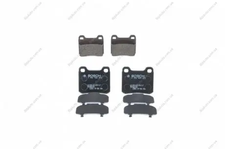 Тормозные колодки дисковые задние DB W124/202 BOSCH 0986466871
