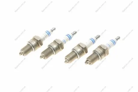 Свічка запалювання WR7DCE 0.8 (комп-4 шт.)) BOSCH 0242235909 (фото 1)