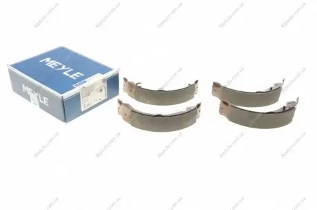 Тормозные колодки барабанные MEYLE 32-14 533 0001