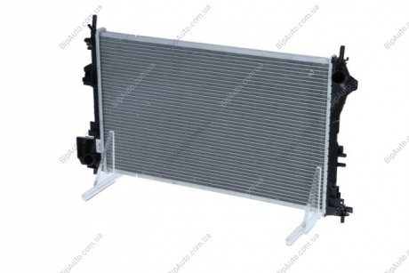 Радиатор системы охлаждения двигателя NRF 58203