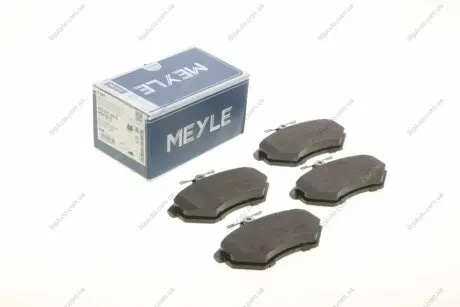 Тормозные колодки дисковые MEYLE 025 201 6816
