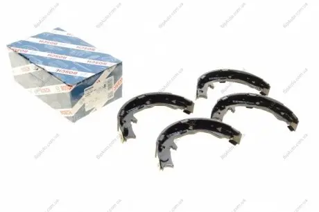 Тормозные колодки барабанные BOSCH 0986487766