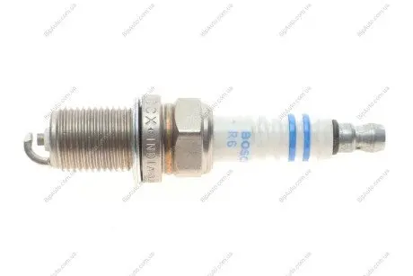 Свічка запалювання BOSCH 0242235667