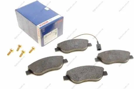 Тормозные колодки дисковые BOSCH 0986424595