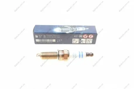 Свеча зажигания YR6NPP332 BOSCH 0242140512