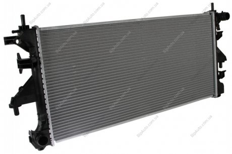 Радиатор системы охлаждения NISSENS 63555A (фото 1)