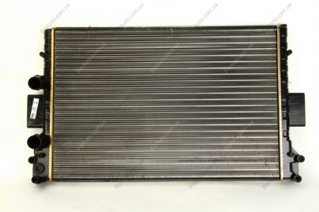 Радиатор системы охлаждения NISSENS 61985 (фото 1)