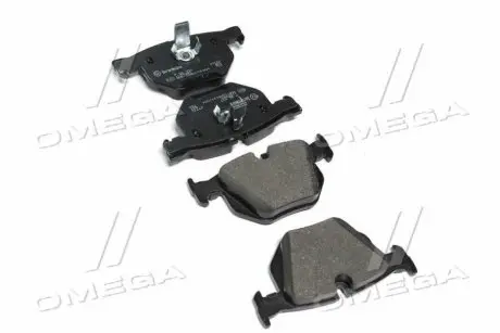 Тормозные колодки дисковые BREMBO P06033 (фото 1)