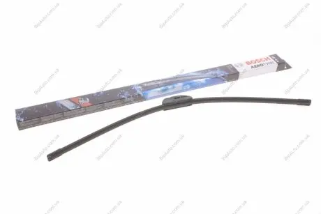 Склоочисник безкаркасний 700 мм. BOSCH 3397008845