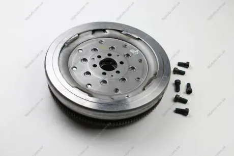 Двухмассовый маховик SACHS 2295000326