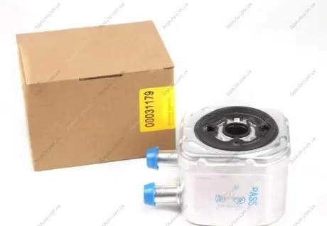 Радіатор оливний VW Golf IV 1.9TDI (теплообмінник) NRF 31179