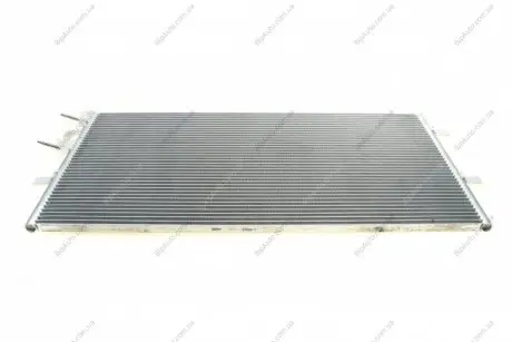 Радіатор кондиціонера Valeo 814087