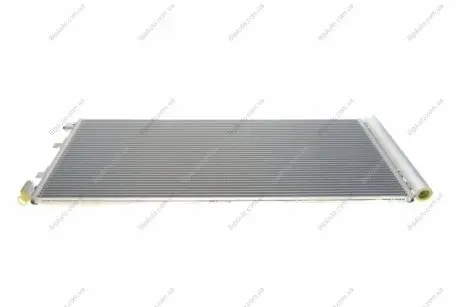 Радіатор кондиціонера Valeo 814179