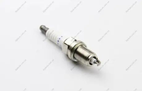 Свеча зажигания DENSO PKJ20CRL11