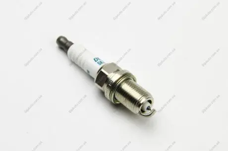 Свеча зажигания IRIDIUM MITSUBISHI ASX 10-, PAJERO IV 06- DENSO SK20PRA8