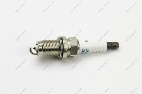 Свеча зажигания IRIDIUM HONDA ACCORD VII, CR-V III 03- DENSO SKJ20DRM11