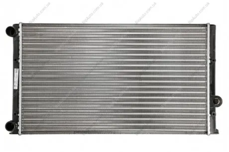 Радиатор VW GOLF III(91-)1.6 i(+)[OE 1H0.121.253 BA] NISSENS 652471 (фото 1)