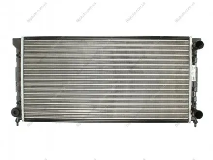 Радіатор VW PASSAT(88-)1.6 TD(+)[OE 353.121.253 E] NISSENS 651611