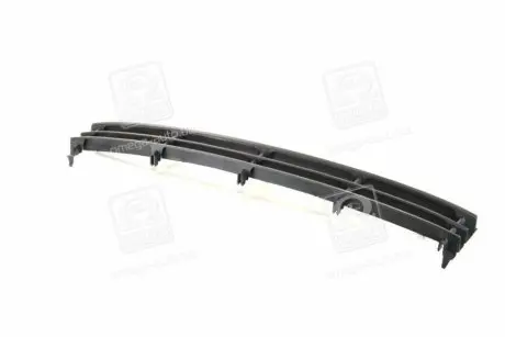 Решетка в бамп. передн. средн. SK OCTAVIA 05-09 TEMPEST 045 0517 910