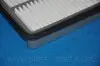 Фильтр воздушный TOYOTA COROLLA(E100) 91-98 PARTS-MALL PAF-046 (фото 6)