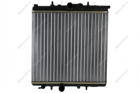 Радиатор охлаждения PEUGEOT 206 (2) (98-) NISSENS 63708A (фото 1)