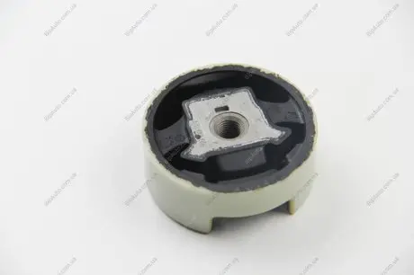 Подушка двигуна VOLKSWAGEN PASSAT (Lemferder) LEMFORDER 35008 01