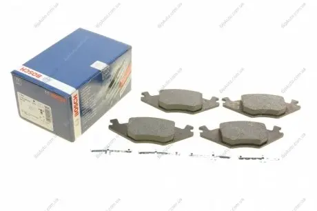 Тормозные колодки дисковые, к-кт. BOSCH 0 986 468 890 (фото 1)