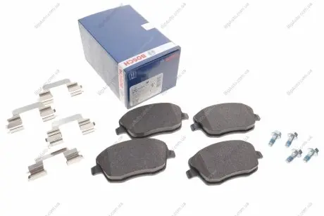 Тормозные колодки дисковые, к-кт. BOSCH 0 986 424 829