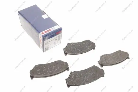Тормозные колодки дисковые, к-кт. BOSCH 0 986 424 251