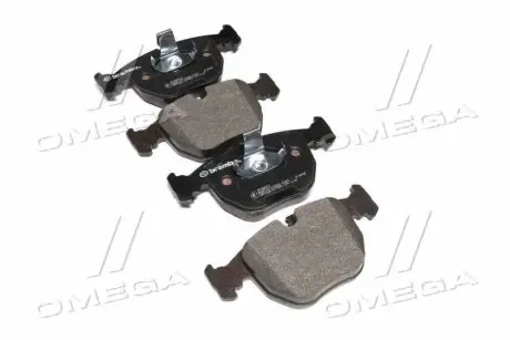 Тормозные колодки дисковые, к-кт. BREMBO P06 021