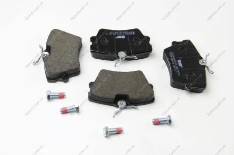 Колодки тормозные дисковые, к-кт. FERODO FVR1132 (фото 1)