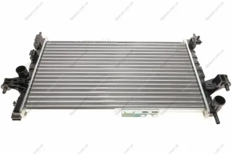 Радиатор CORSAC 13/7CDTi MT/AT 03- Van Wezel 37002380