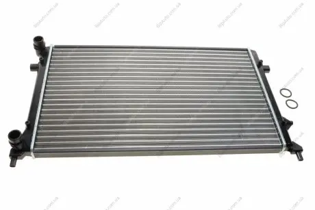 Радиатор GOLF5/TOURAN/A3 14/16 03- Van Wezel 58002204