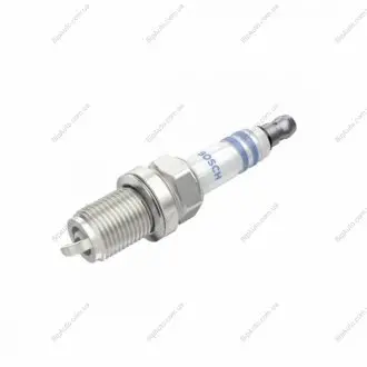 Свеча зажигания FR8DII33X BOSCH 0 242 230 534