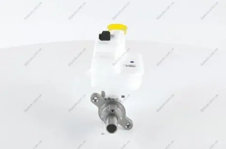 Главный тормозной цилиндр BOSCH 0 204 123 716