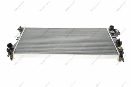 Радиатор VECTRA C/SIGNUM AT +/-AC Van Wezel 37002341