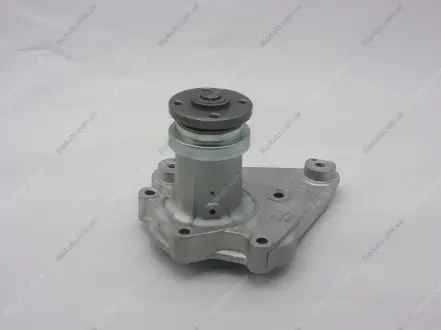 Насос водяной SUZUKI GMB GWS-03A