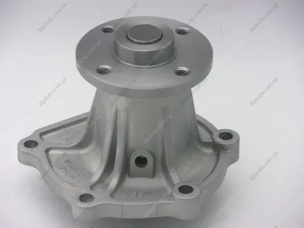 Насос водяной TOYOTA GMB GWT-68A