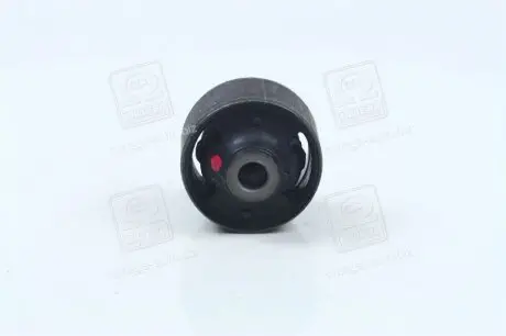 Сайлентблок переднього важеля передній HYUNDAI / KIA MOBIS 54584-2T000