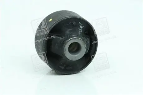 Сайлентблок переднього важеля передній HYUNDAI / KIA MOBIS 54584-2F000