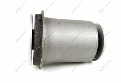 Сайлентблок нижнего правого рычага передней подвески TOYOTA Toyota / Lexus / Daihatsu 4865560030