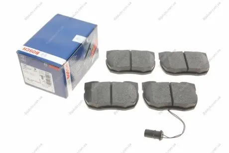 Тормозные колодки дисковые Land Rover Discovery 2.0i16V, 2.5TDi,3.5 -98 BOSCH 0986424287