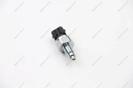 Датчик включення заднього ходу FACET 7.6125