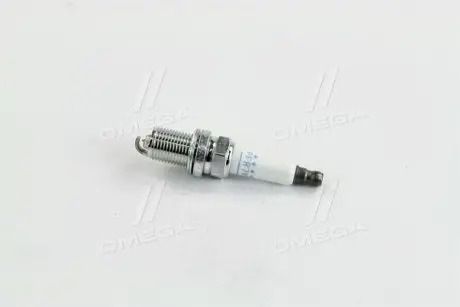 Свеча зажигания AUDI A4, A6, A8 3.2 FSI 04- NGK PFR7W-T