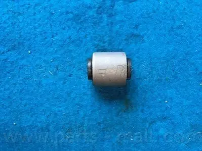 Сайлентблок задней подвески PARTS-MALL PXCBA-009TR